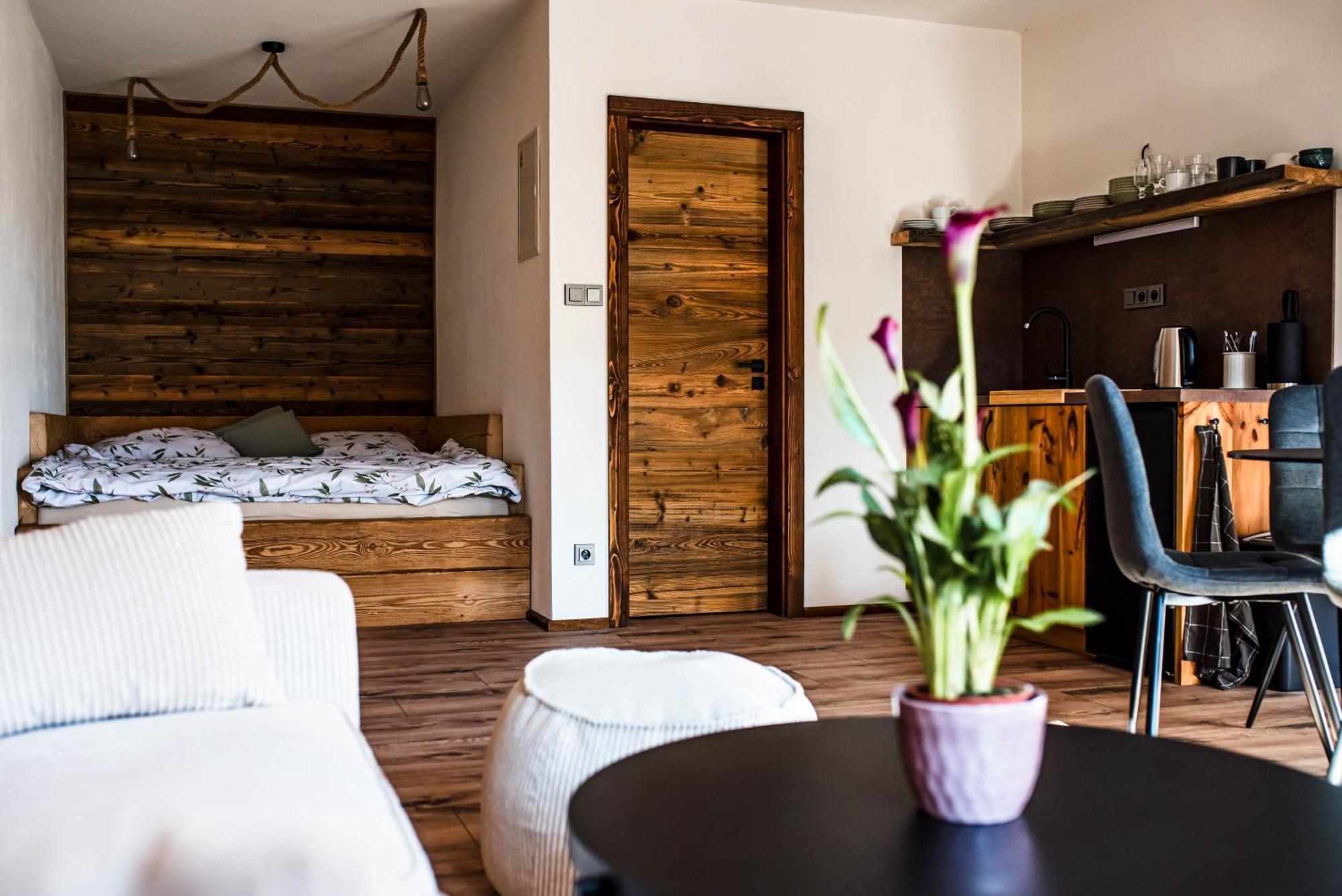 Apartmany Zeme Nove Mesto pod Smrkem Exterior photo